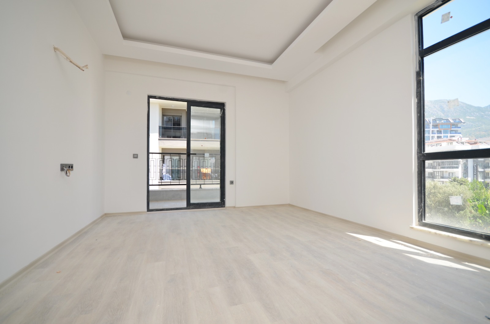 Moderne Küstenwohnung in Mahmutlar Alanya mit exklusiver Gartenanlage