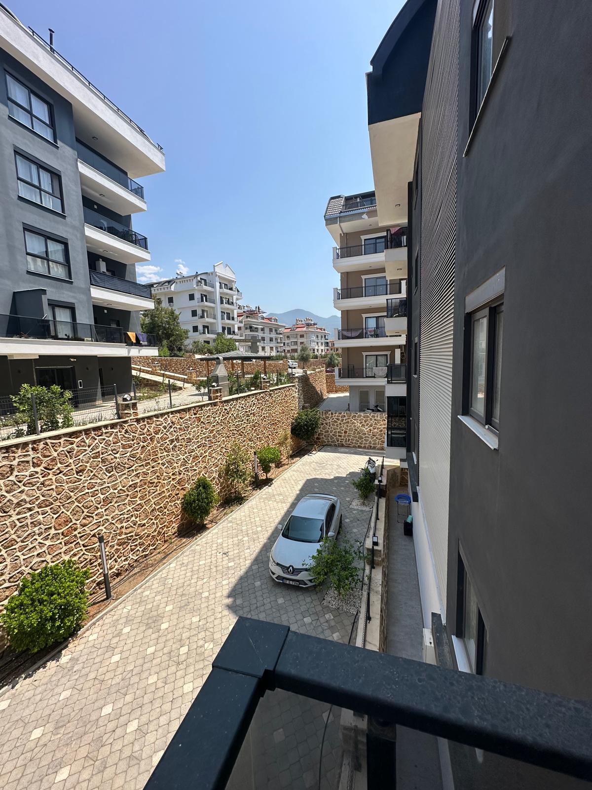 Moderne Etagenwohnung in Alanya-Oba mit Erdgasanschluss