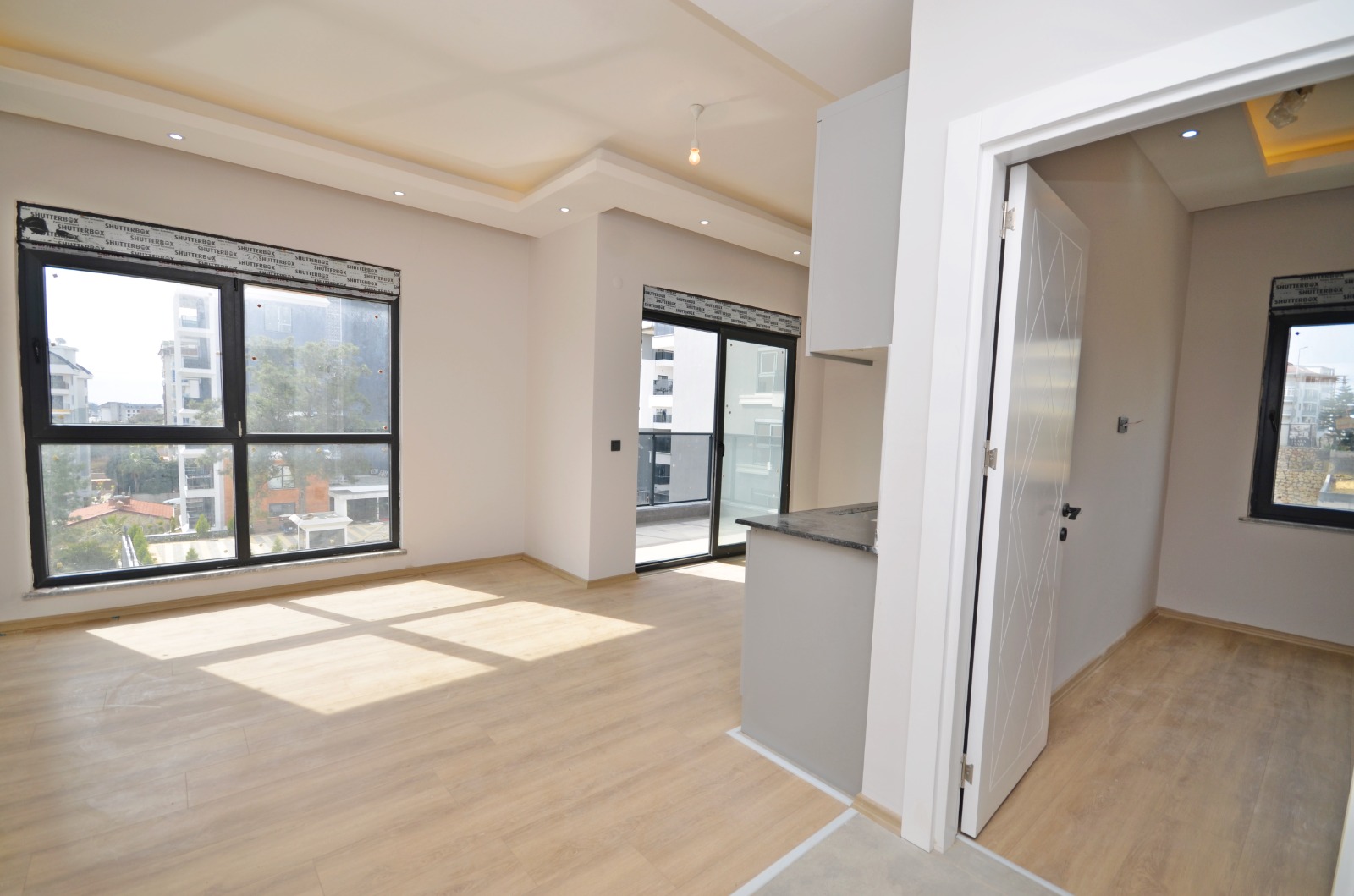 Avsallar Alanya'da Geniş Olanaklı Modern Aile Dairesi