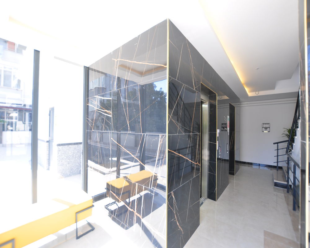 Moderni asunto myynnissä Mahmutlarissa, Alanyassa – Puutarhan ja palveluiden äärellä