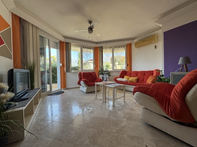 Alanya Kargıcak'ta Bahçeli ve Eşyalı Aile Villası