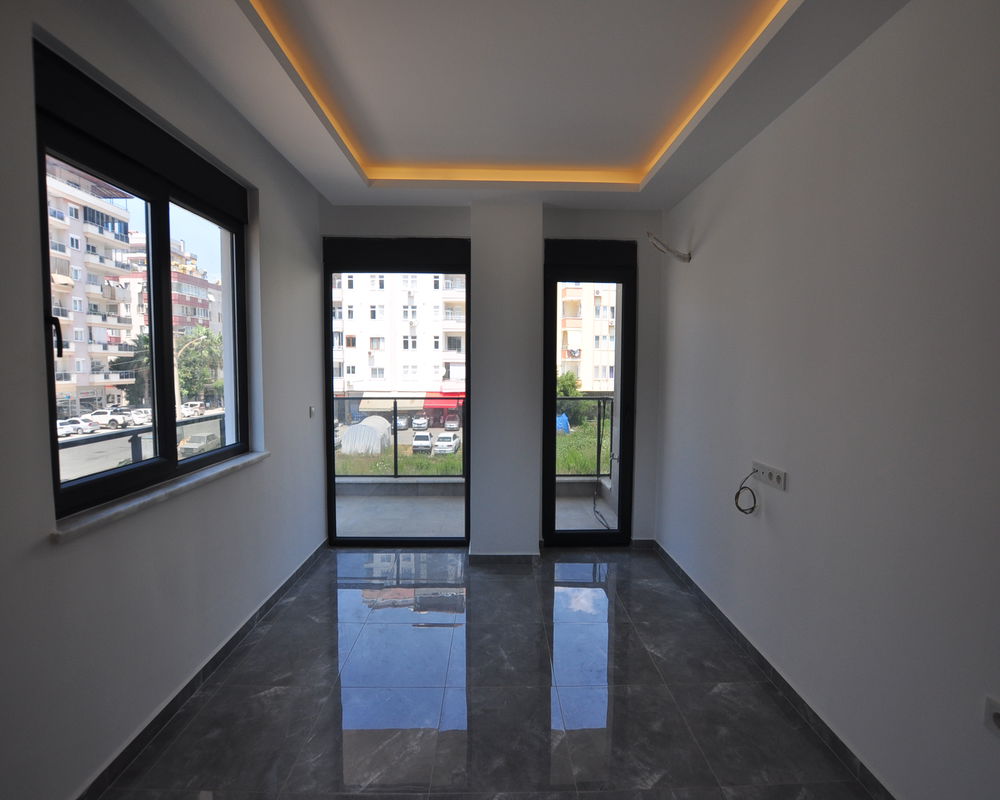 阿兰亚Mahmutlar现代豪华公寓：尊享完善配套与宜居花园