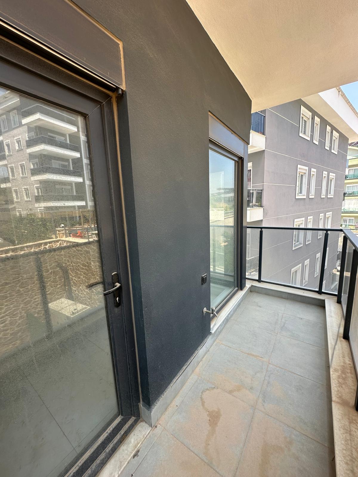 Moderne Etagenwohnung in Alanya-Oba mit Erdgasanschluss