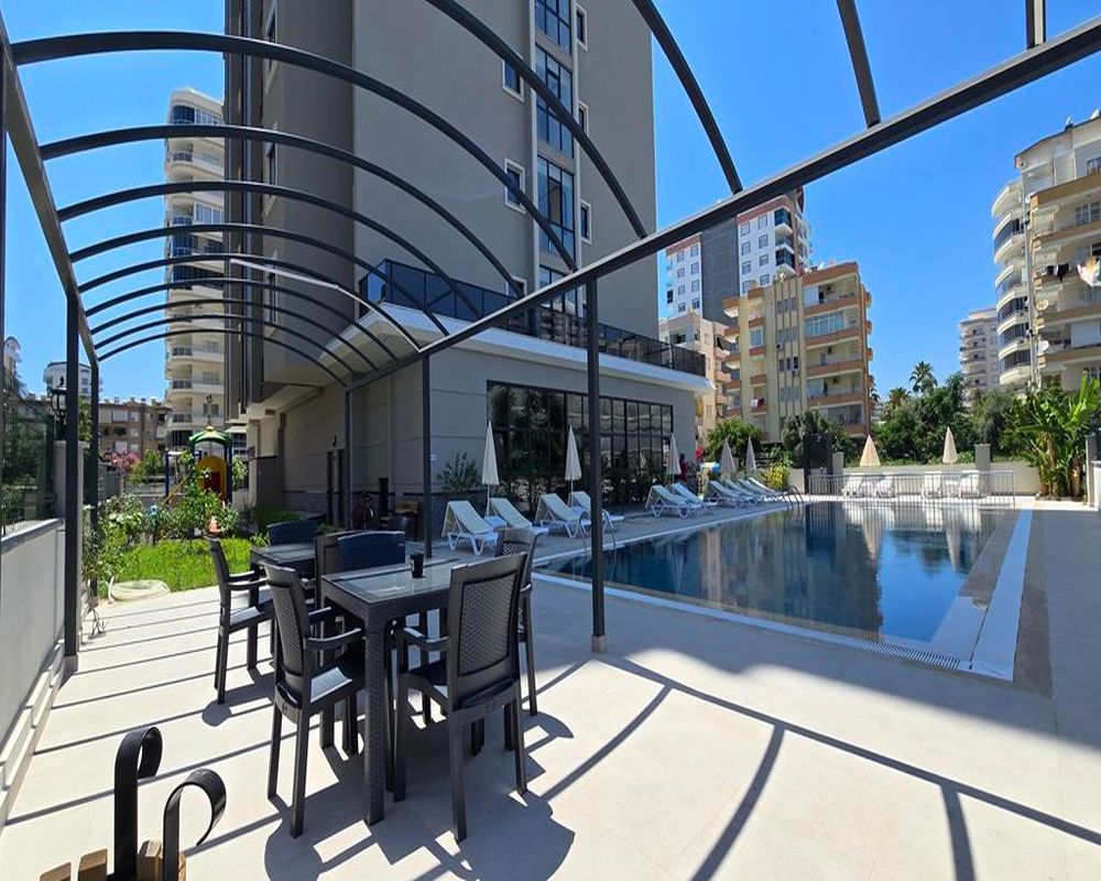 阿兰亚Mahmutlar现代豪华公寓：尊享完善配套与宜居花园