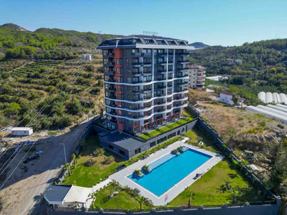 Serene Coastal Sanctuary: Premium Apartments and Duplexes for Sale in Demirtaş, Alanya