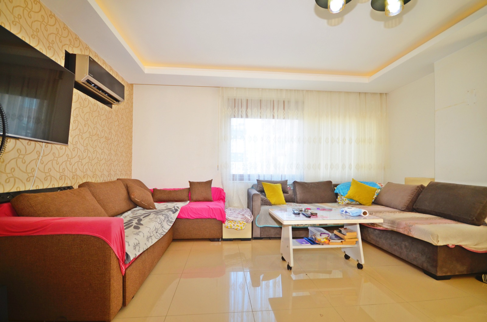 Alanya Mahmutlar'da Eşyalı, Kapsamlı Olanaklı Modern Daire