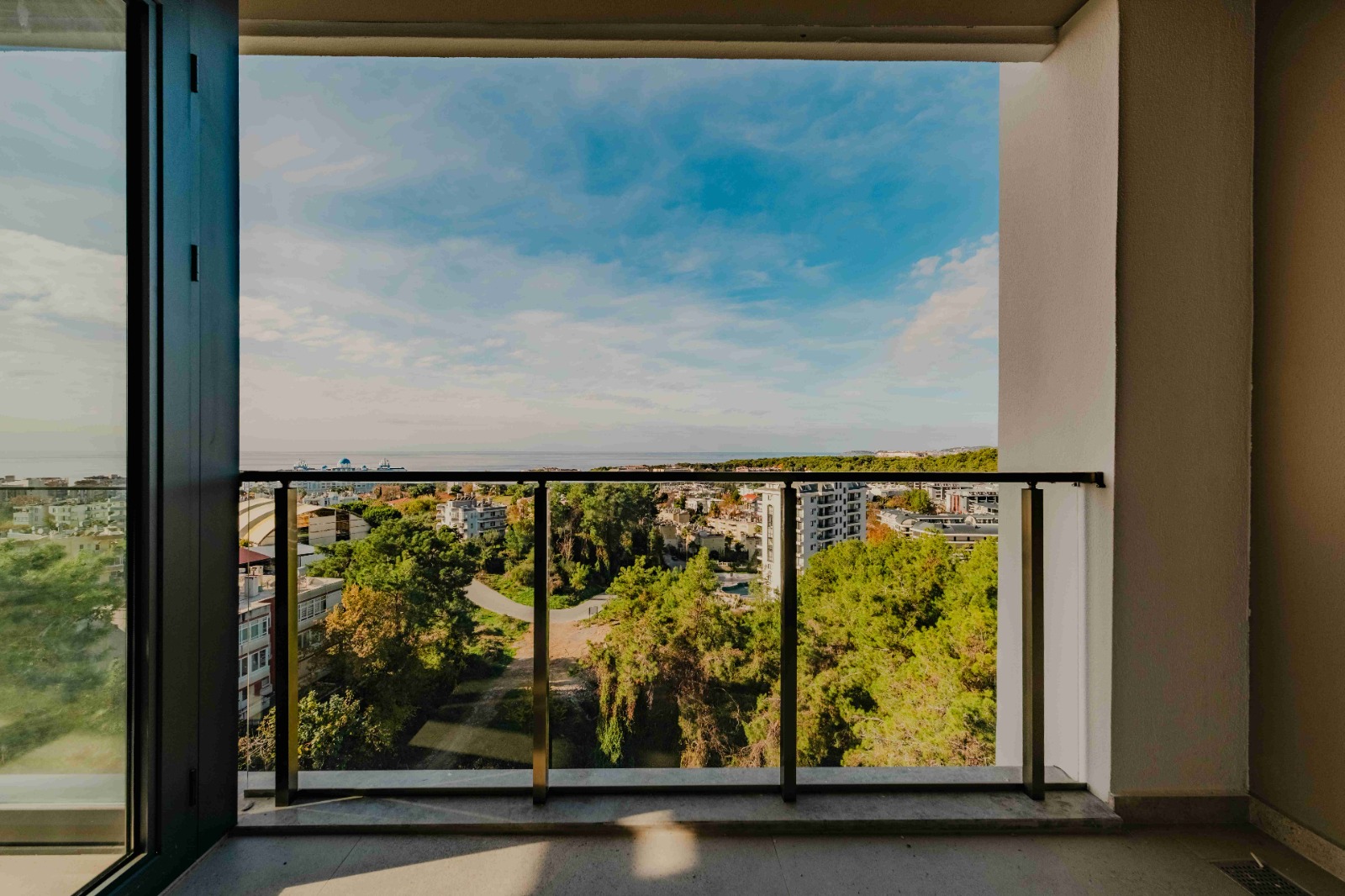 土耳其阿兰亚 Avsallar 现代海边公寓：投资与度假的理想之选