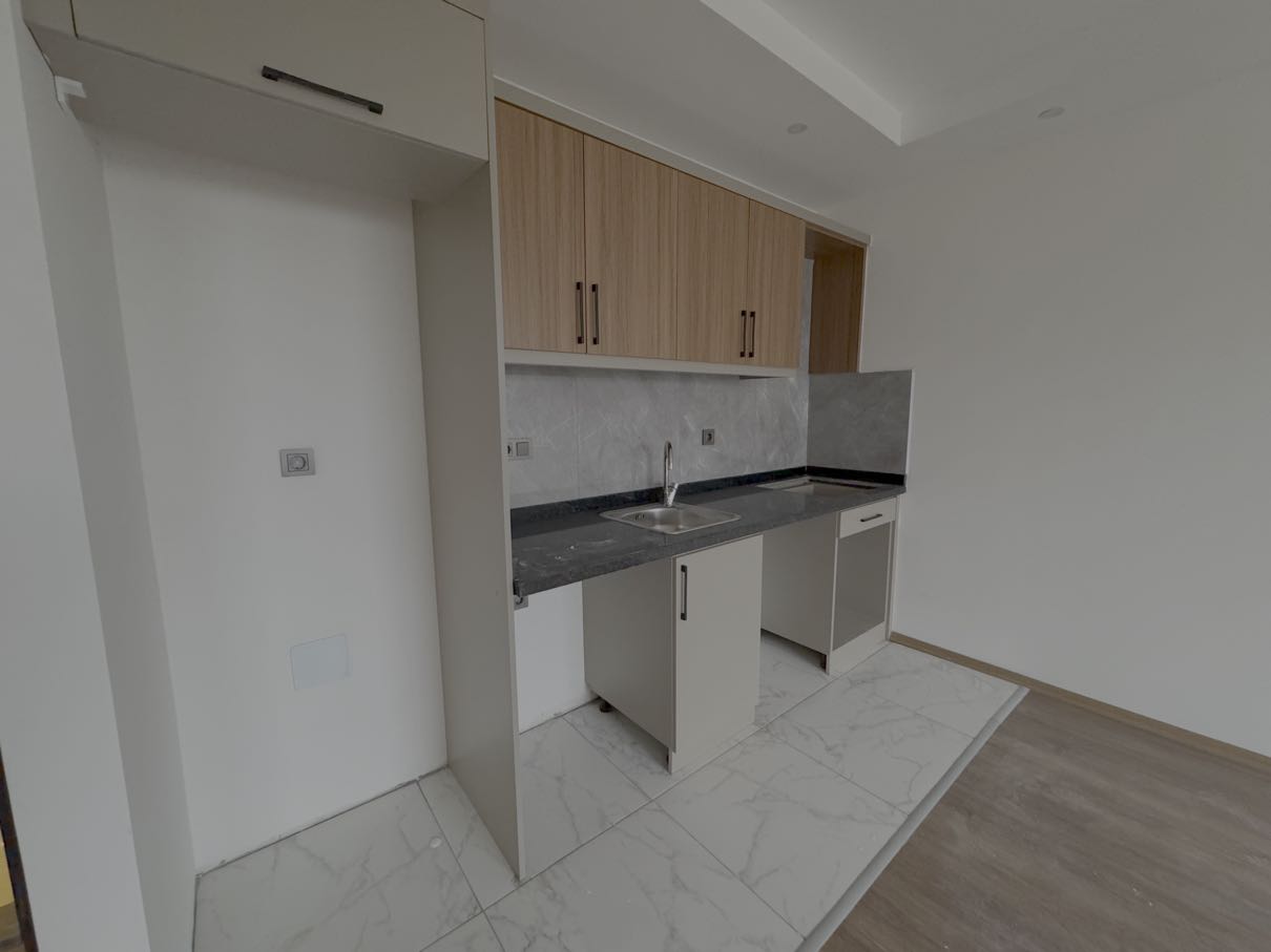 Moderni perheasunto Payallarissa – laajat mukavuudet perheille