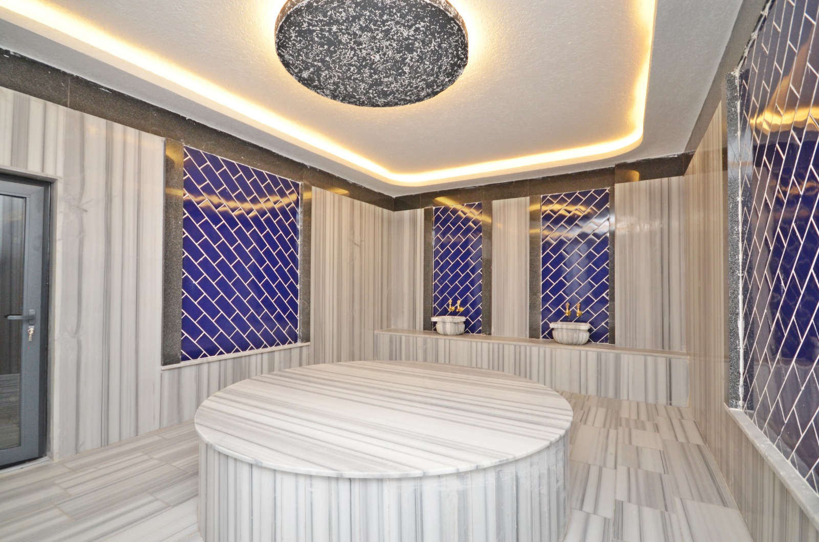 Moderne Küstenwohnung in Mahmutlar Alanya mit exklusiver Gartenanlage