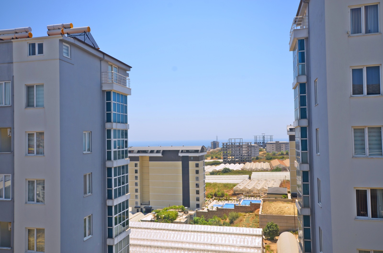 Сучасна Квартира в Паялларі, Аланія: Сімейна Резиденція з Розкішним Садом