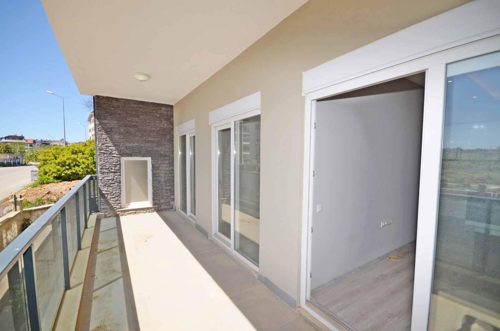 Просторная семейная квартира в Оба, Аланья, с садом и бассейном