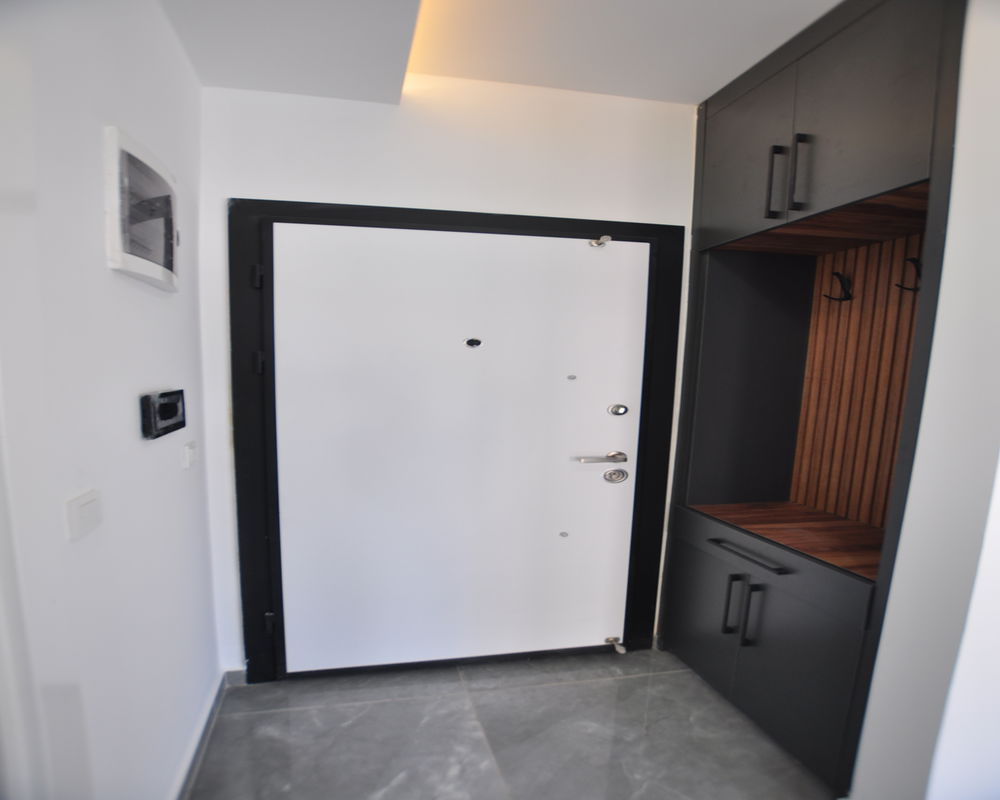 阿兰亚Mahmutlar现代豪华公寓：尊享完善配套与宜居花园