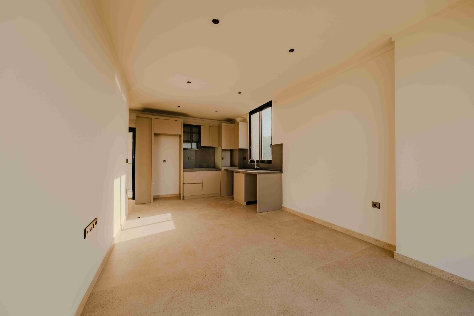 土耳其阿兰亚 Avsallar 现代海边公寓：投资与度假的理想之选