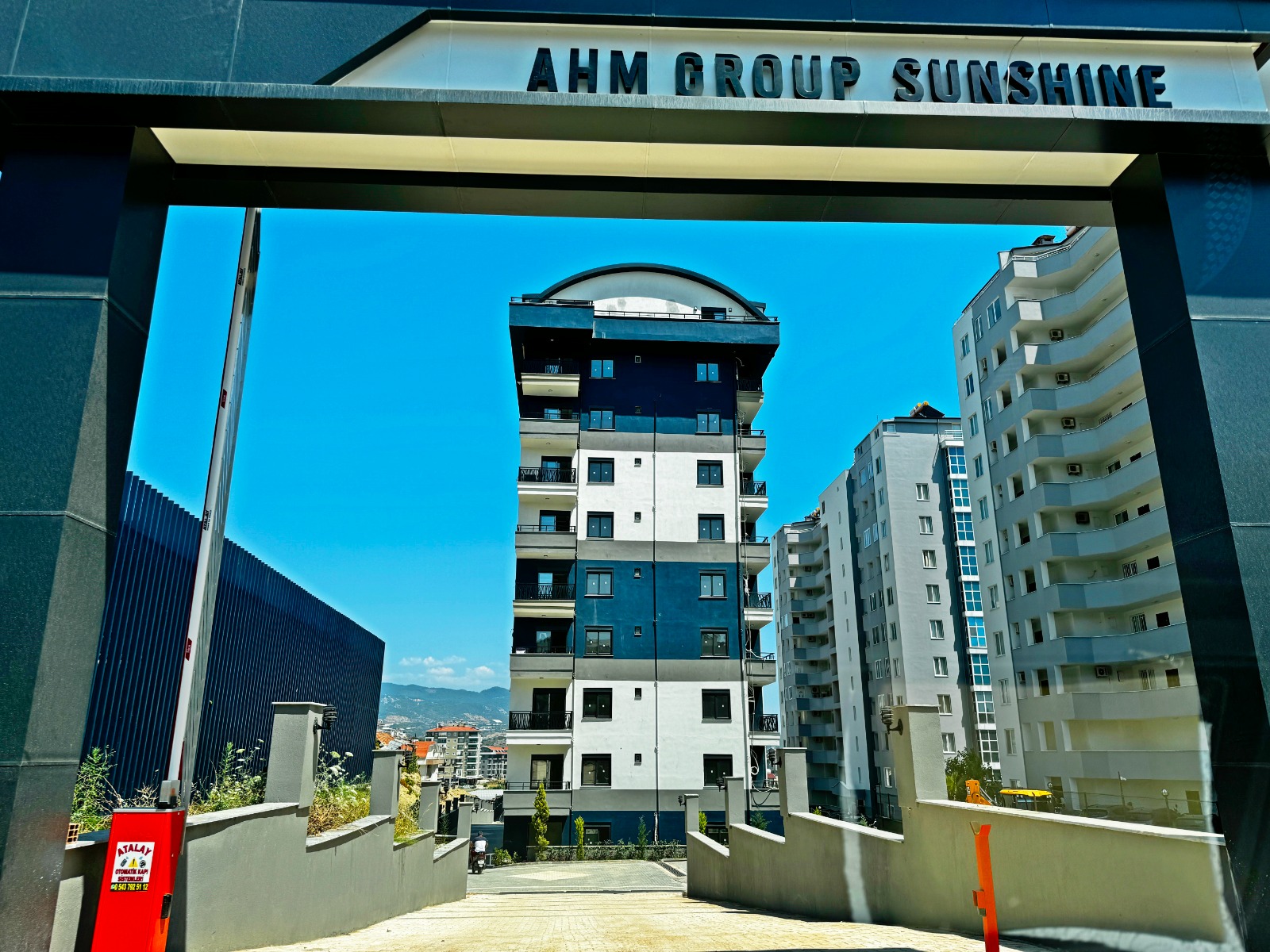 Сучасна Квартира в Паялларі, Аланія: Сімейна Резиденція з Розкішним Садом