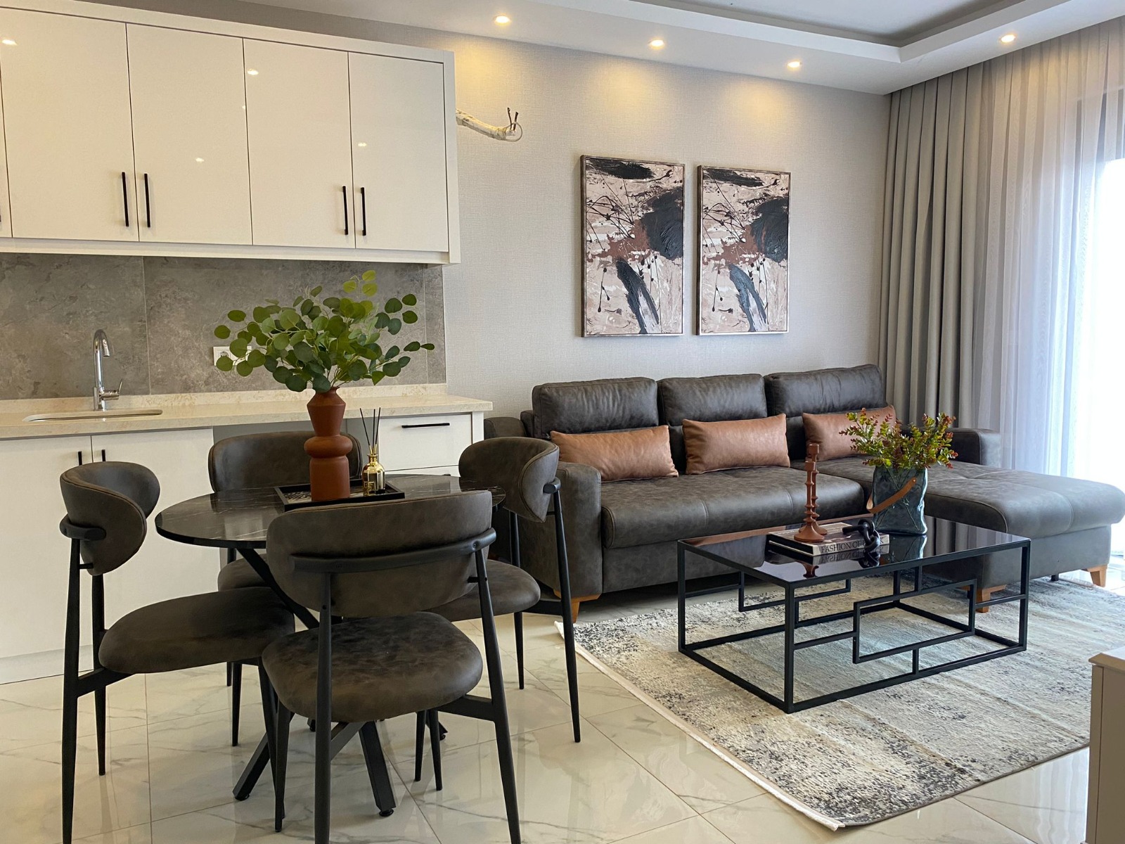 Modern Appartement te Koop in Tosmur, Alanya: Luxe Leven en Investeringskans