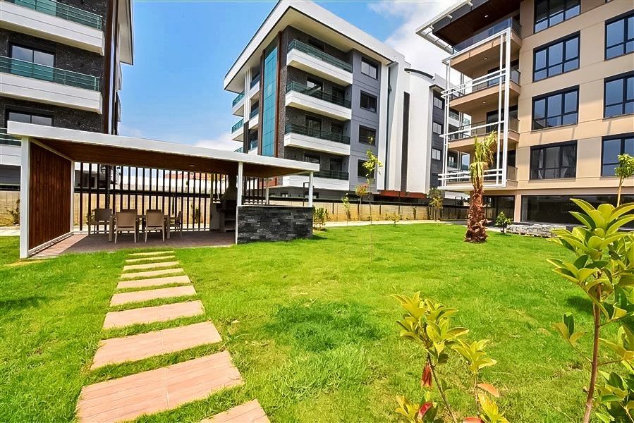 阿兰尼亚Oba区精装两居室公寓：拎包入住，尊享地中海高品质生活