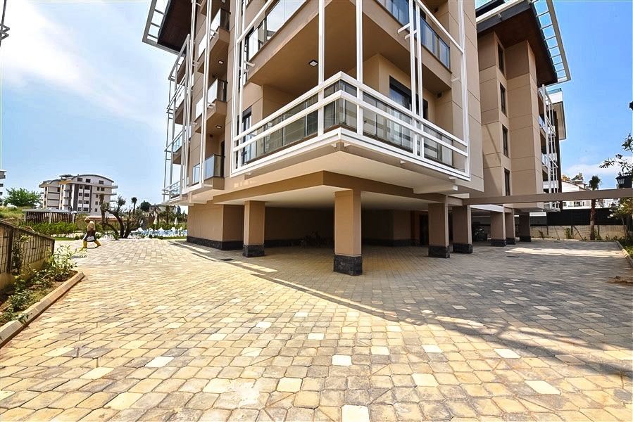 阿兰尼亚Oba区精装两居室公寓：拎包入住，尊享地中海高品质生活