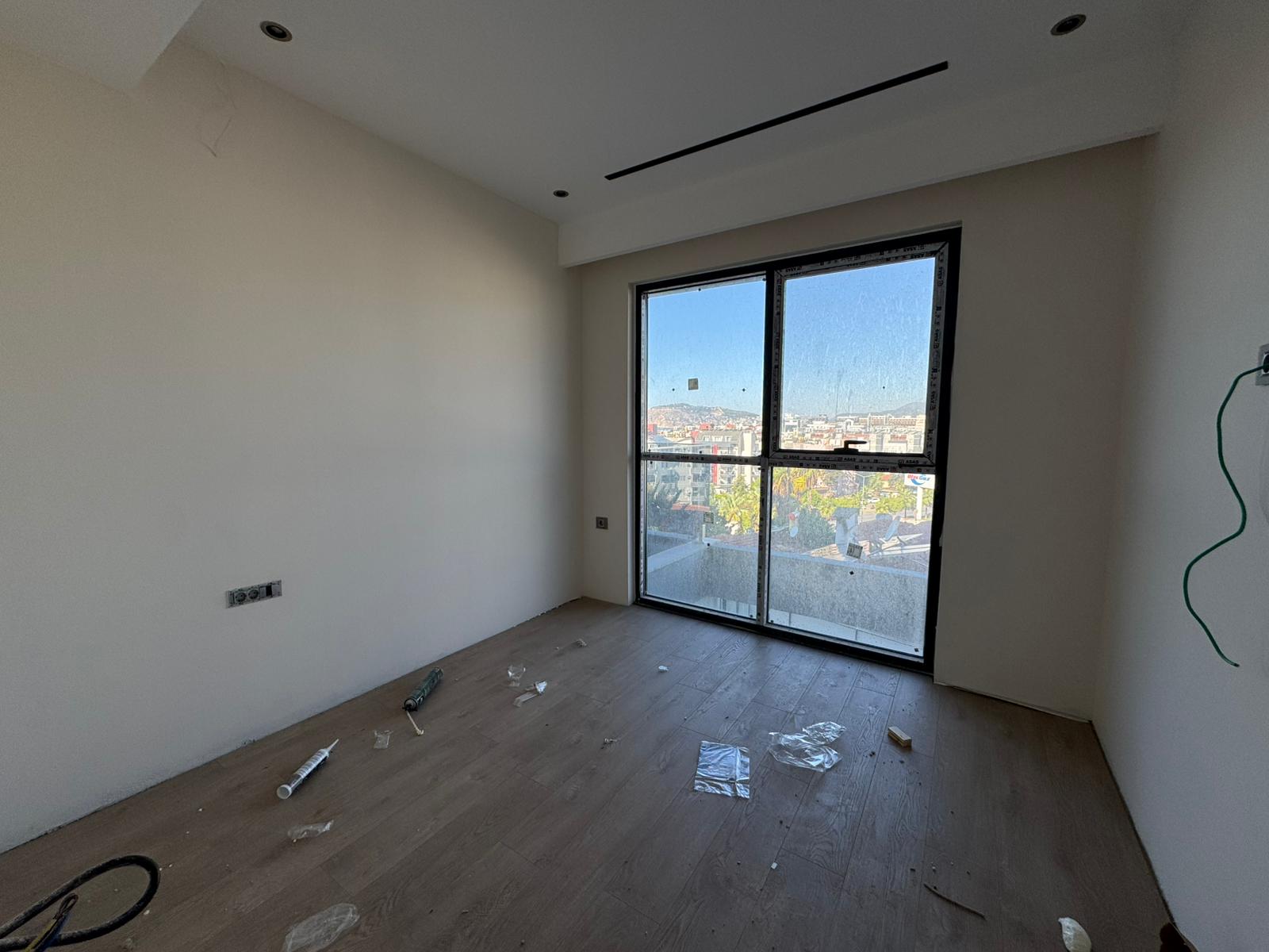 土耳其阿拉尼亚Tosmur区现代海滨公寓：2025年落成尊享五星配套