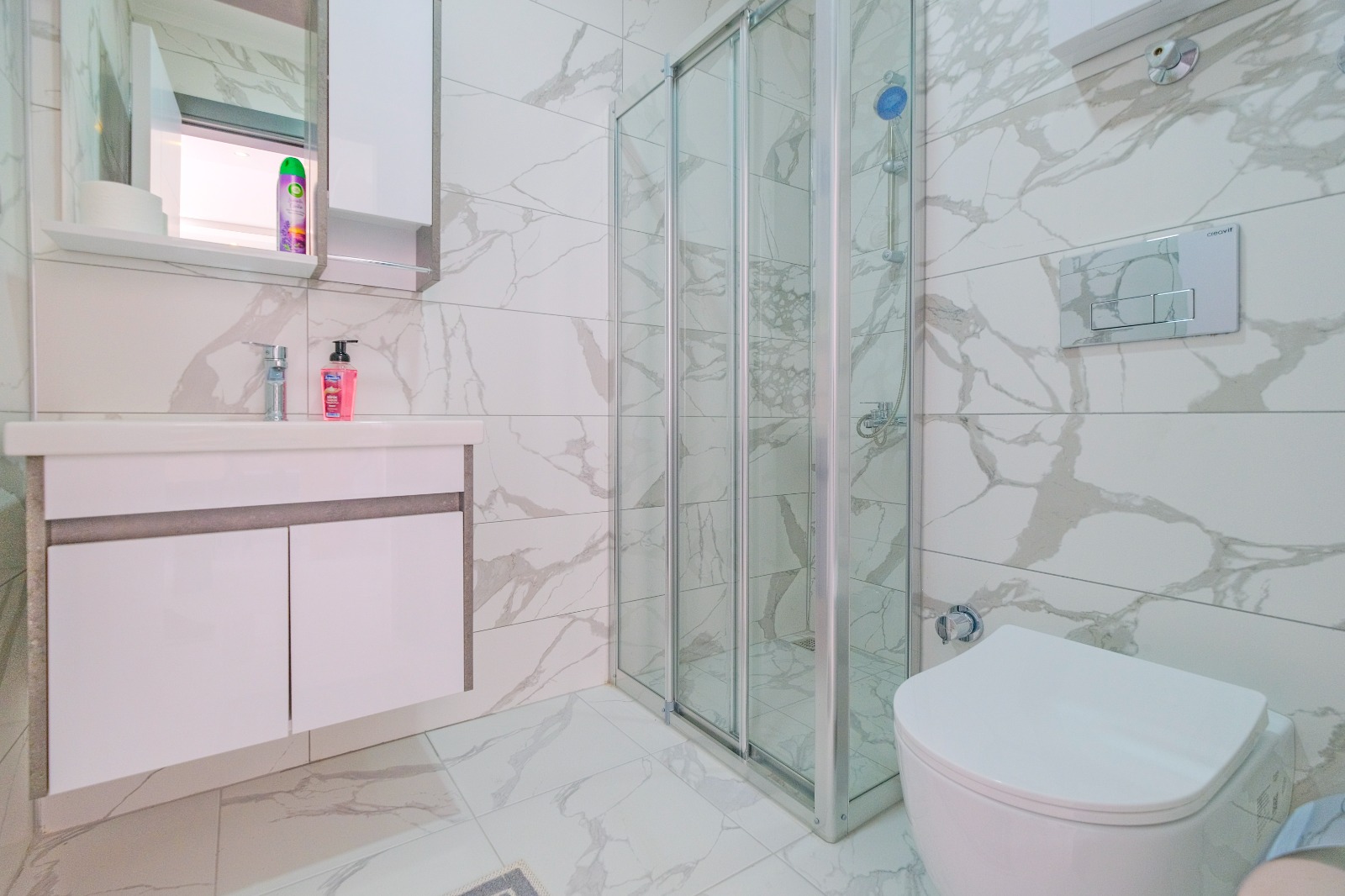 Résidence Moderne et Meublée à Alanya avec Prestations de Standing