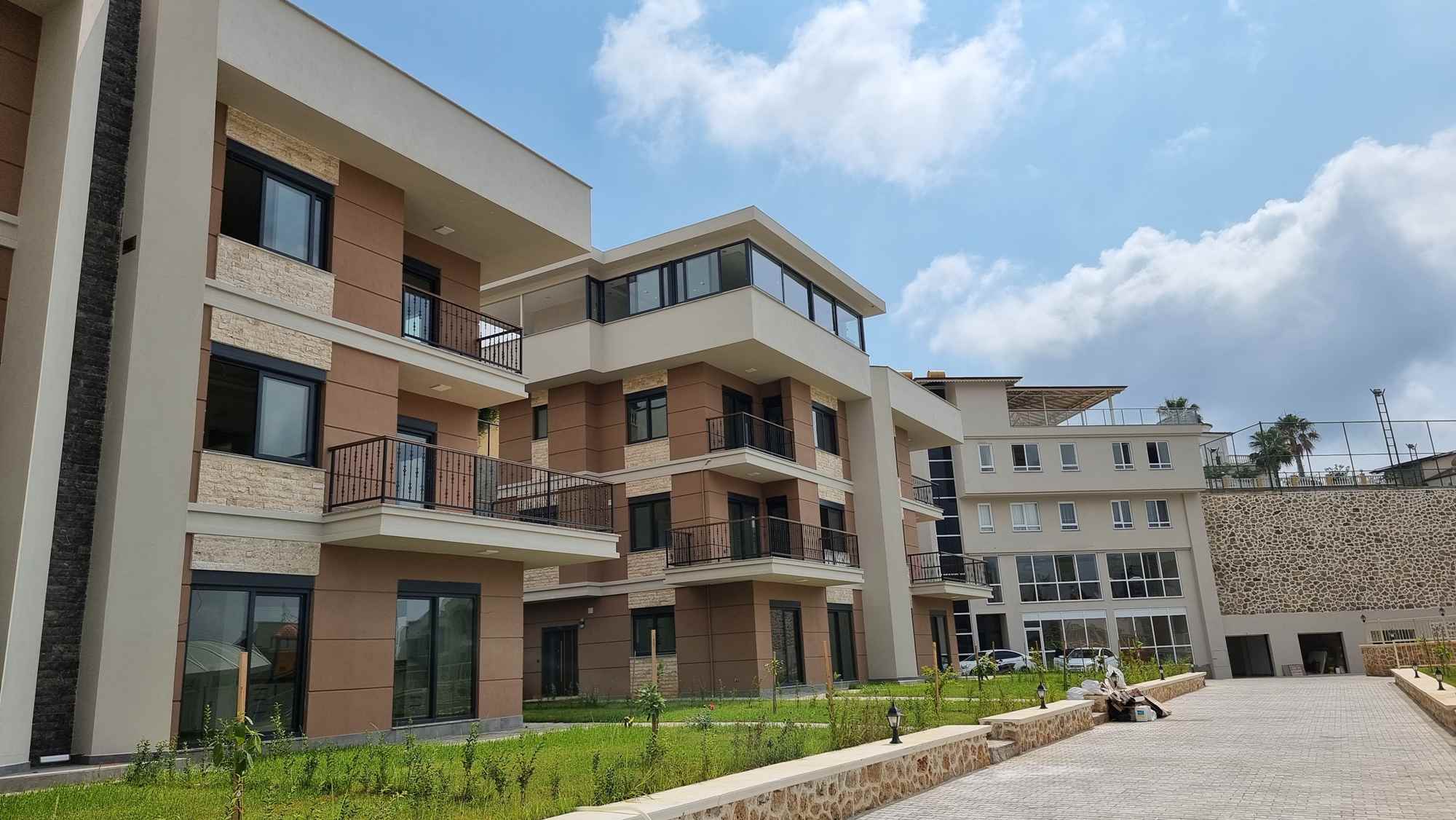 Møbleret duplex-lejlighed med privat have i Kargicak