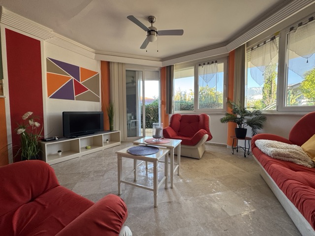 Alanya Kargıcak'ta Bahçeli ve Eşyalı Aile Villası