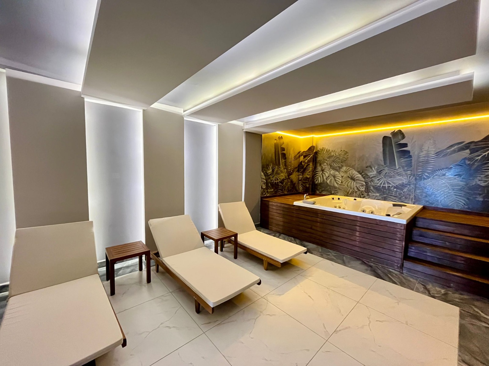 土耳其阿兰亚市中心现代豪华住宅：尊享顶级SPA与地中海品质生活