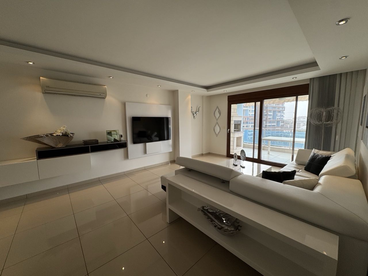 土耳其阿兰雅Cikcilli区豪华精装公寓：Crystal Park尊享海滨生活