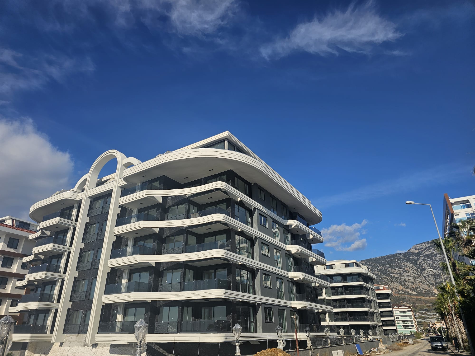 阿兰亚Kestel区尊享海景官邸：现代公寓与复式住宅系列