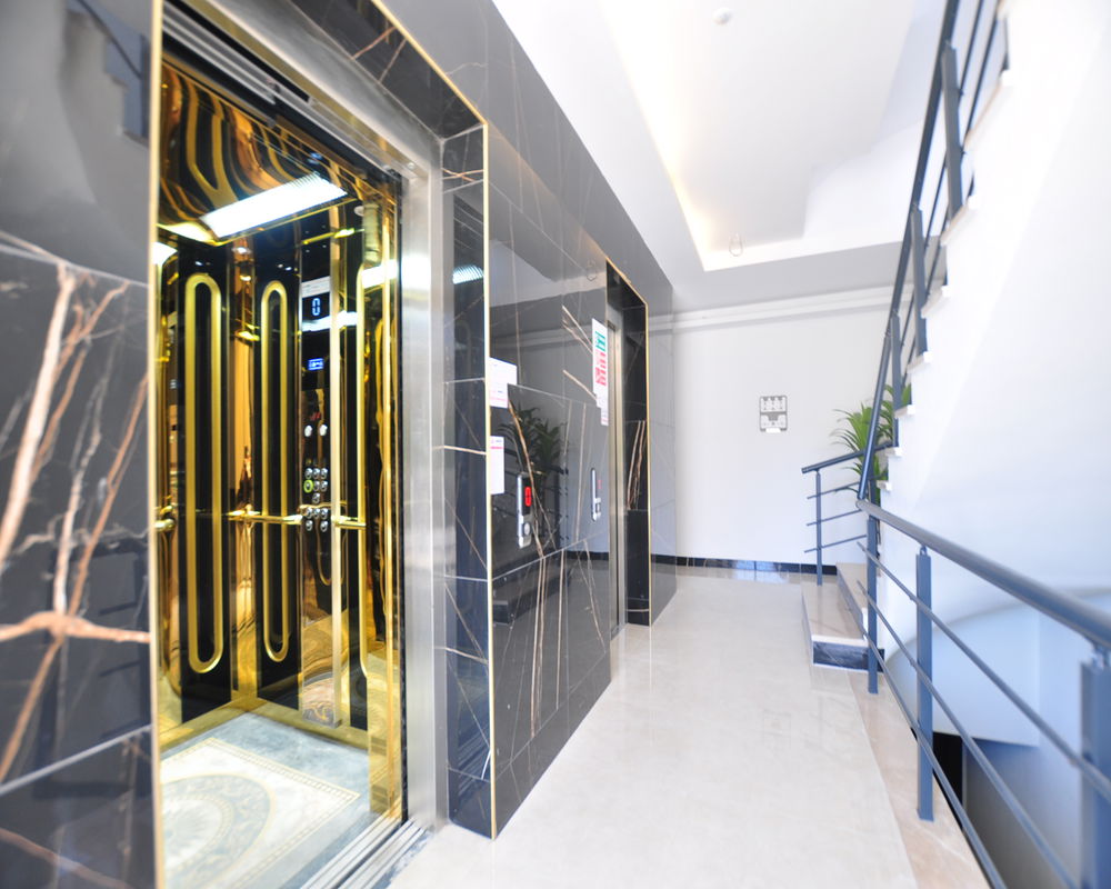 Moderni asunto myynnissä Mahmutlarissa, Alanyassa – Puutarhan ja palveluiden äärellä