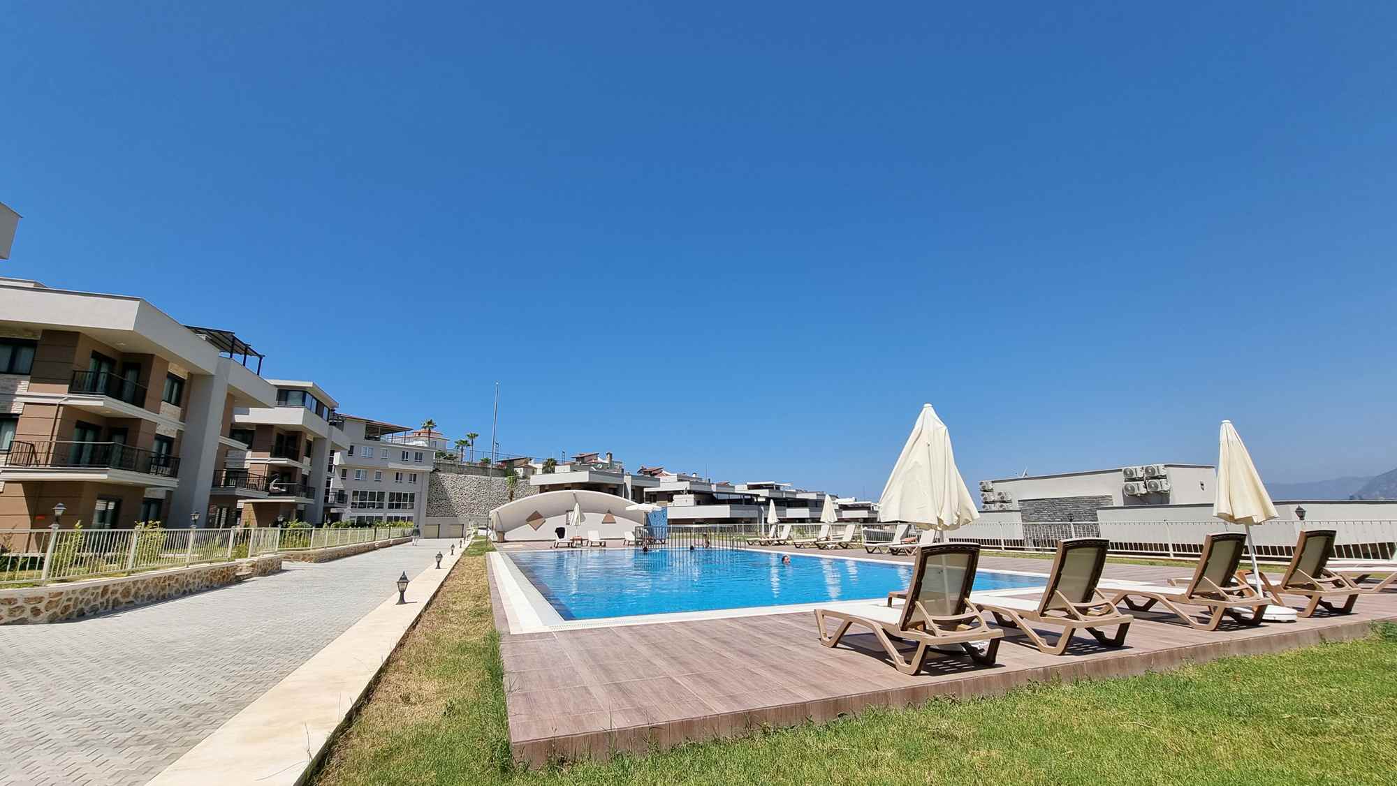 Møbleret duplex-lejlighed med privat have i Kargicak