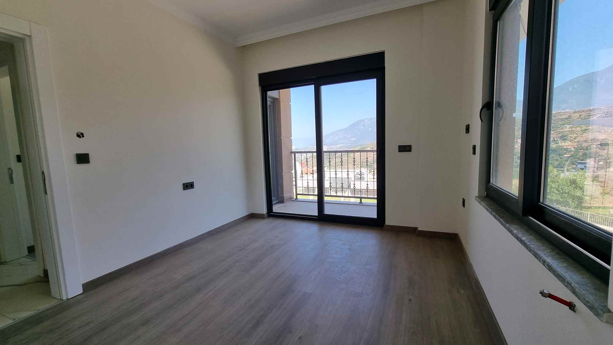 Møbleret duplex-lejlighed med privat have i Kargicak