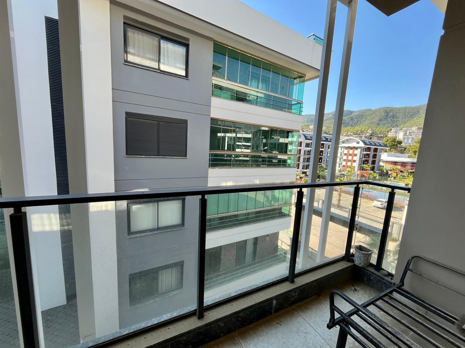 阿兰尼亚Oba区精装两居室公寓：拎包入住，尊享地中海高品质生活