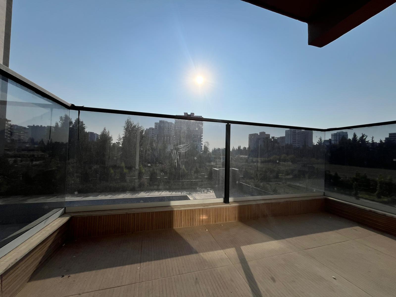 Moderne 2-roms leilighet nær stranden i Mersin Tomuk