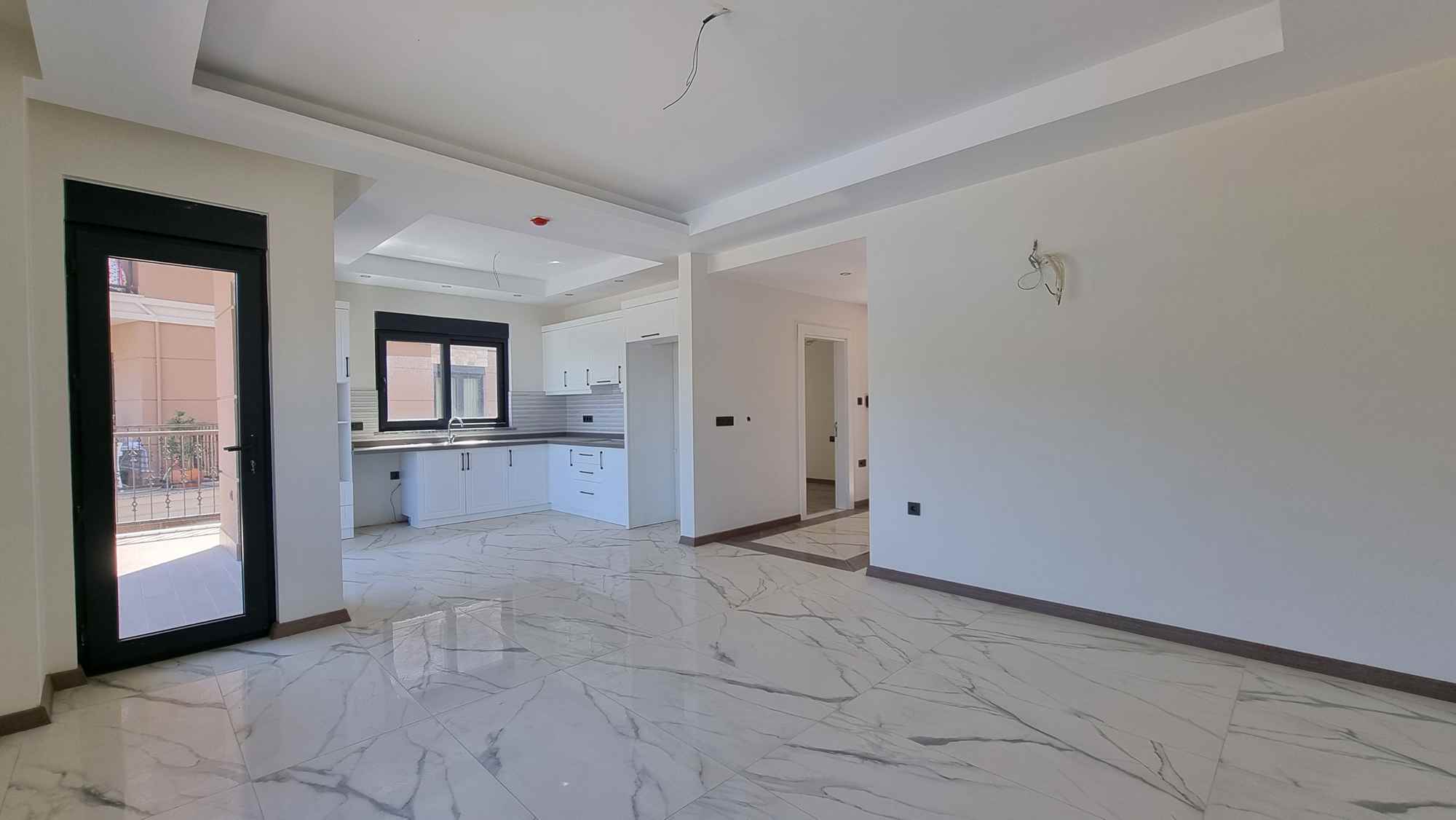 Møbleret duplex-lejlighed med privat have i Kargicak