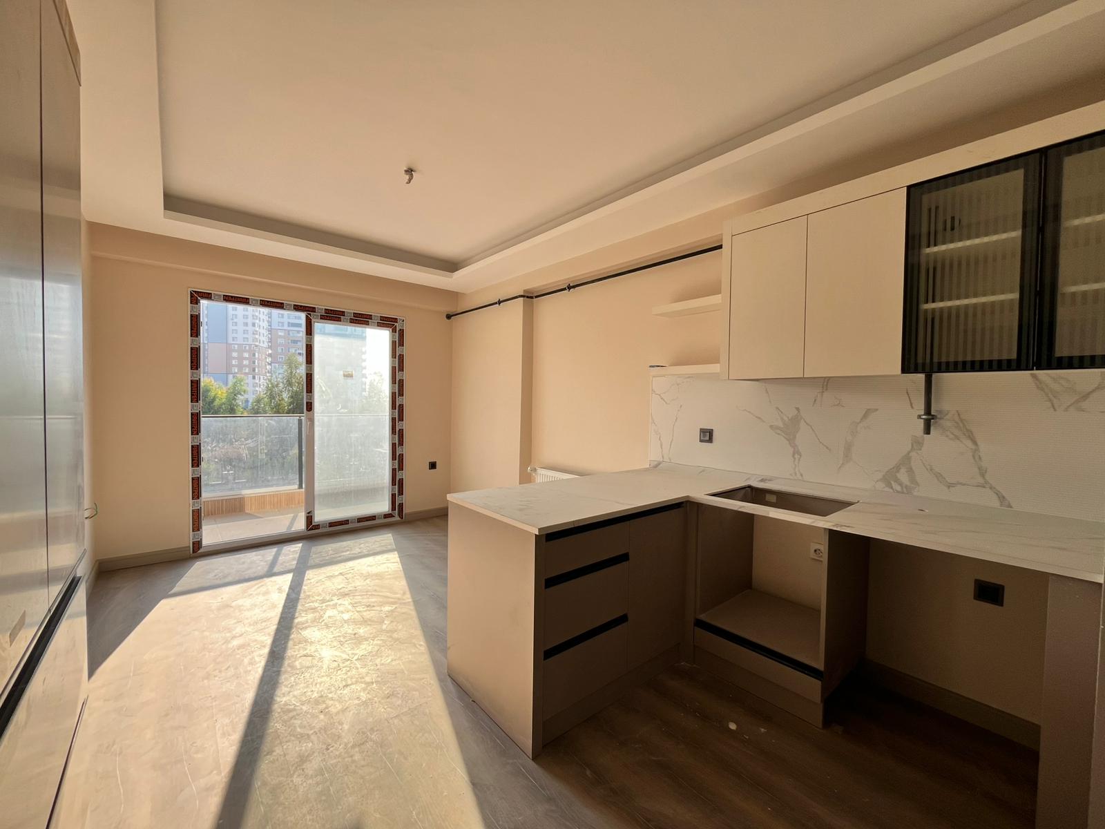 Moderne 2-roms leilighet nær stranden i Mersin Tomuk