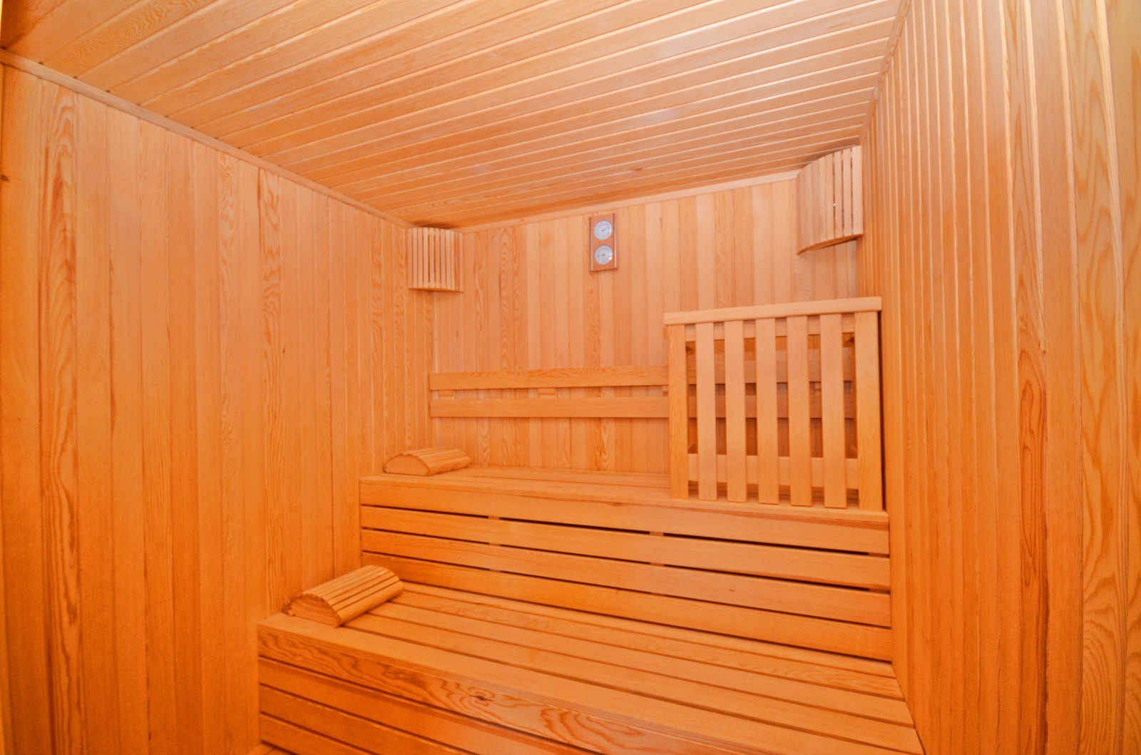 土耳其阿兰尼亚Oba区现代1+1公寓：坐拥泳池桑拿配套，尊享品质生活